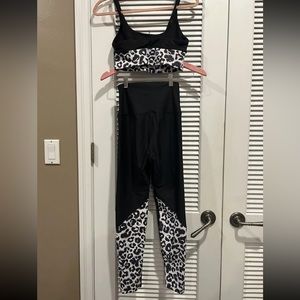 Beach Riot Workout Set Size M Cheetah Print